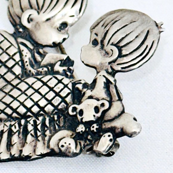 Precious Moments Sterling Silver Brooch/Pin - Picture 2 of 3